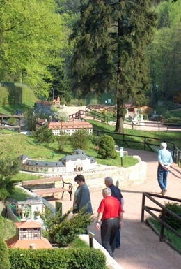 Miniaturenpark mini-a-thür Ruhla mit verschiedenen Sehenswürdigkeiten Thüringens
