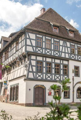 Die Außenansicht des Lutherhauses in Eisenach.