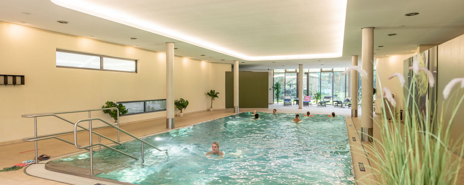 Schwimmbecken im Kurhaus Vital-Brunnen in Bad Liebenstein
