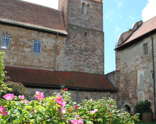 Außenaufnahme Basilika Breitungen